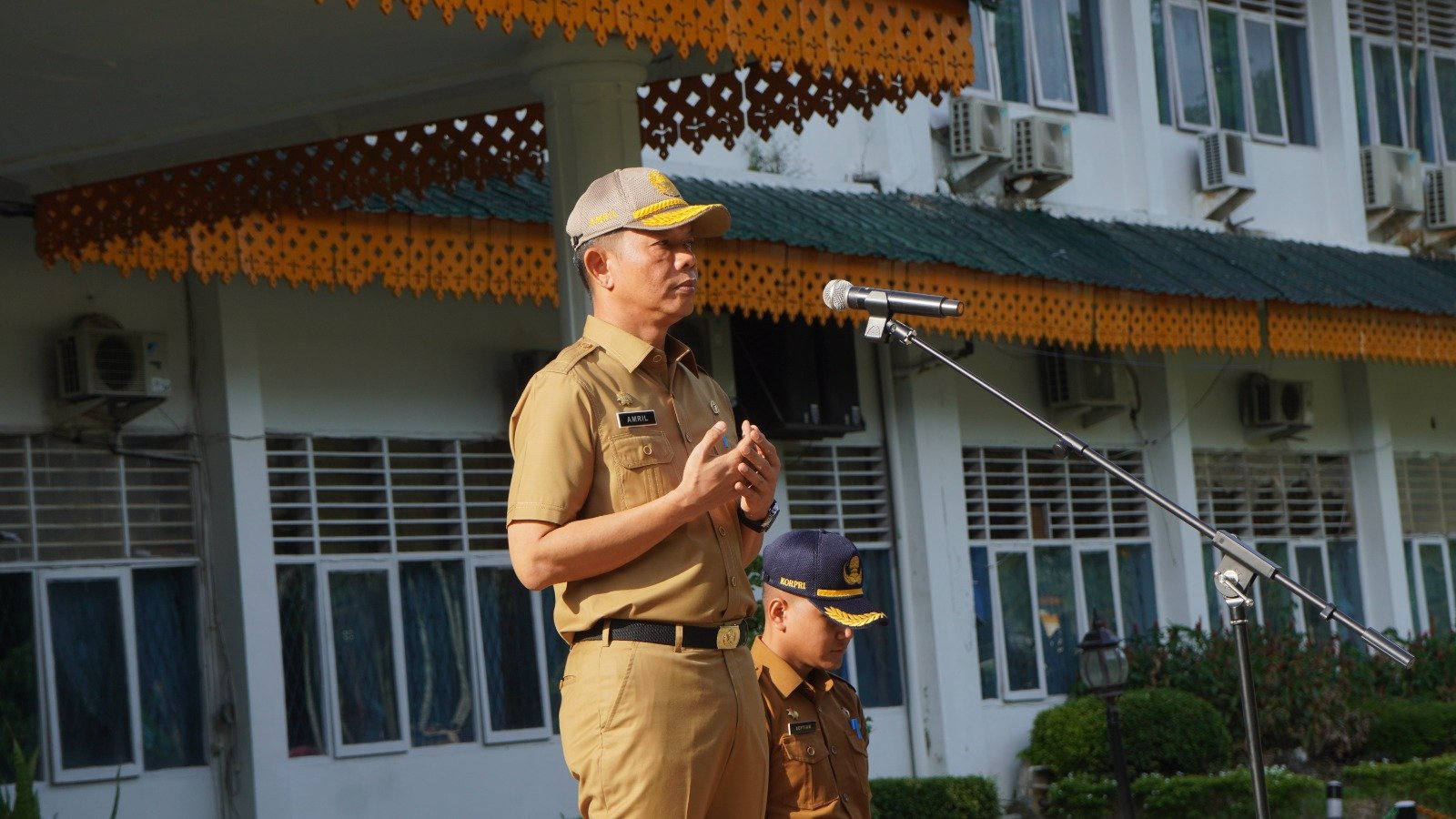 Pj. Bupati Langkat diwakili Sekda Amril dalam Apel Gabungan, mengajak masyarakat sukseskan Budidaya Udang