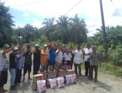 Team Relawan Pasti BISA Pangkalan Brandan Turun Langsung dan Memberikan Bantuan kepada Korban Banjir.