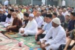 Hari Raya Idul Adha, Kalapas Pancur Batu Bersama Warga Binaan Laksanakan Sholat Id dan Pemotongan Hewan Qurban